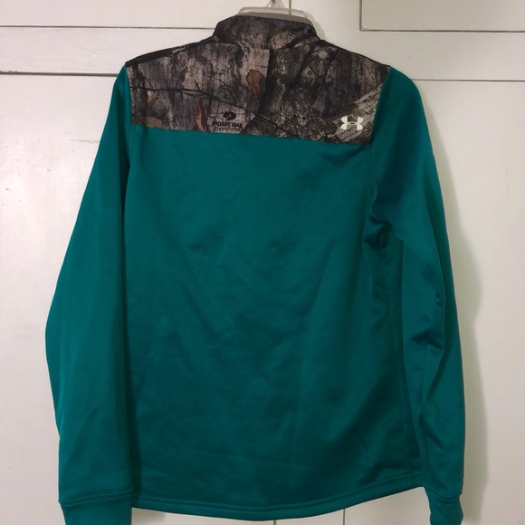 Underarmor pullover - Picture 3 of 3